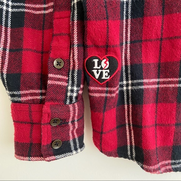 Forever 21 Thick Red Black Plaid Flannel Patches L - Picture 5 of 10